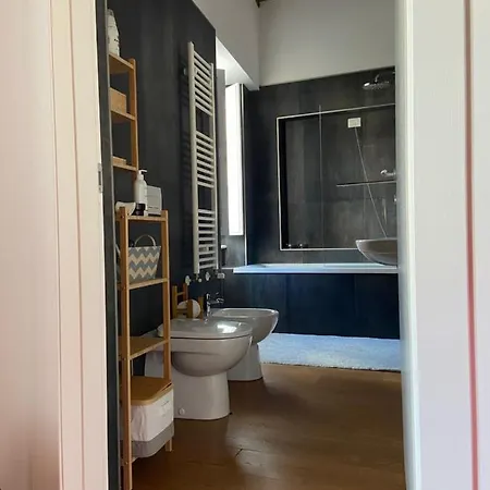 Palazzo Pica Alfieri Centro Storico Bed & Breakfast