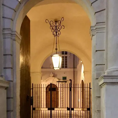 Palazzo Pica Alfieri Centro Storico Couette-café *